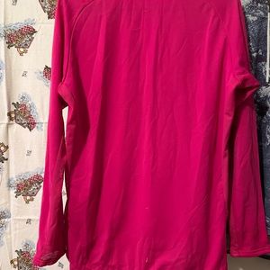 Pearl Izumi women’s bicycling shirt.